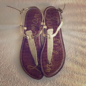 Gold and Sparkly GiGi Thongs!